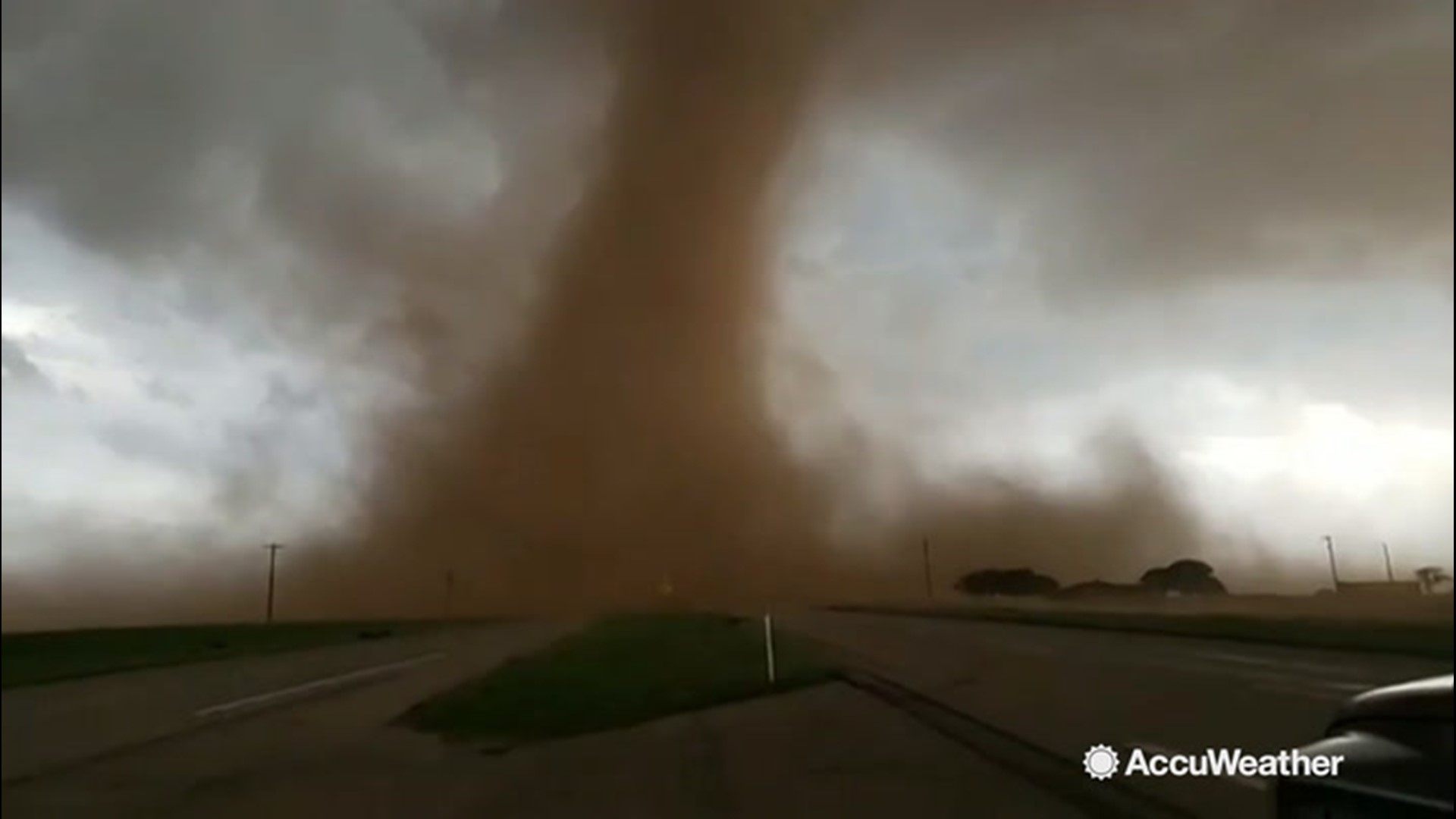 Storm chaser records video inside twister