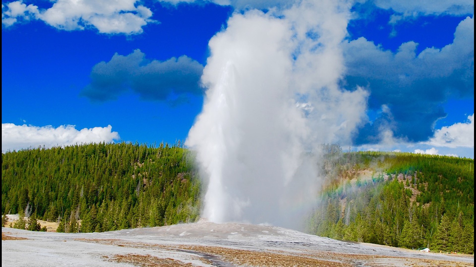 Old Faithful Shut Off Hundreds Of Years Ago And It Might Again Soon
