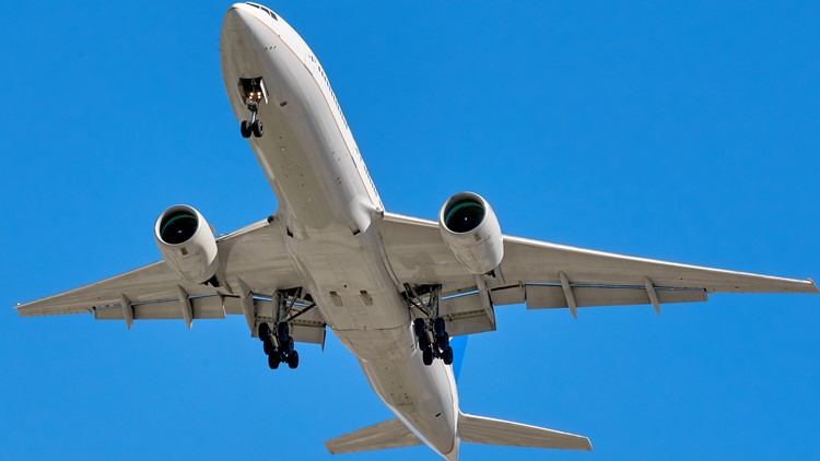 Canceled flights rise again across US as summer travel heats up