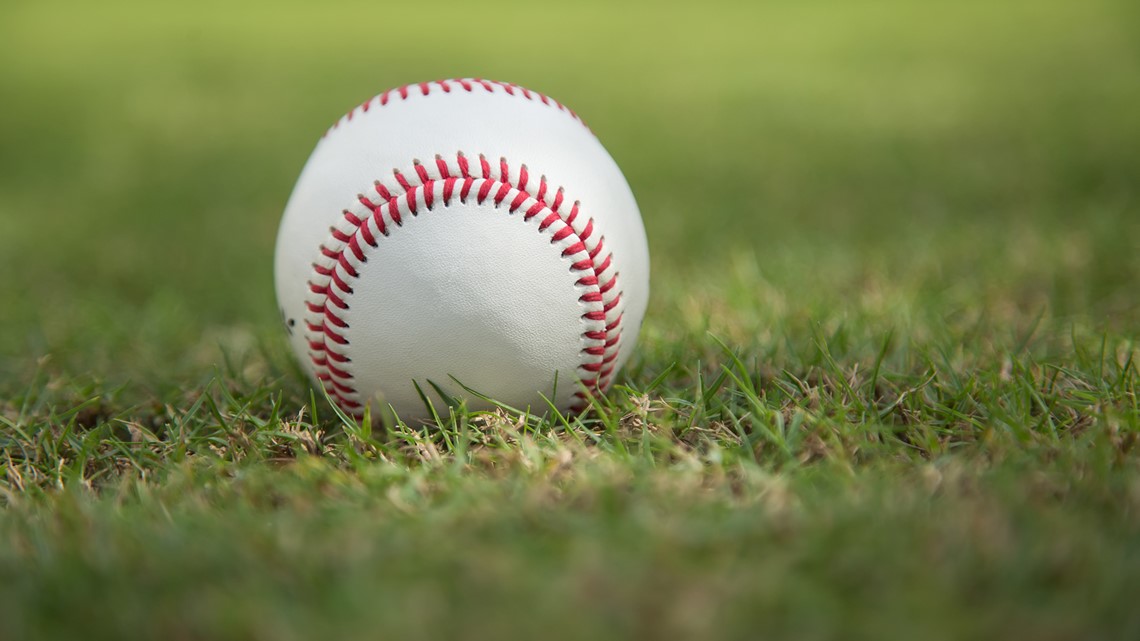 Woman Sues Astros for $1M, Says T-Shirt Cannon Broke Finger