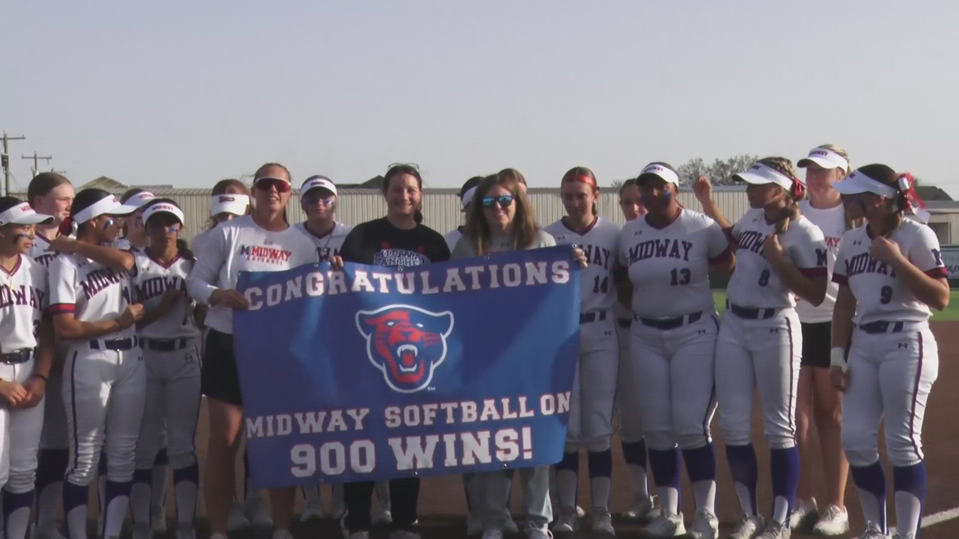 The Panthers picked up their 900th program win on Tuesday, defeating Harker Heights.