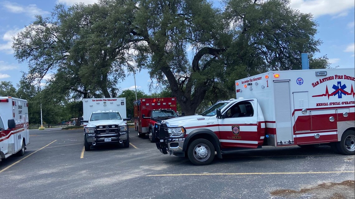 2 dead, others hospitalized in Uvalde elementary school shooting - Vimarsana News