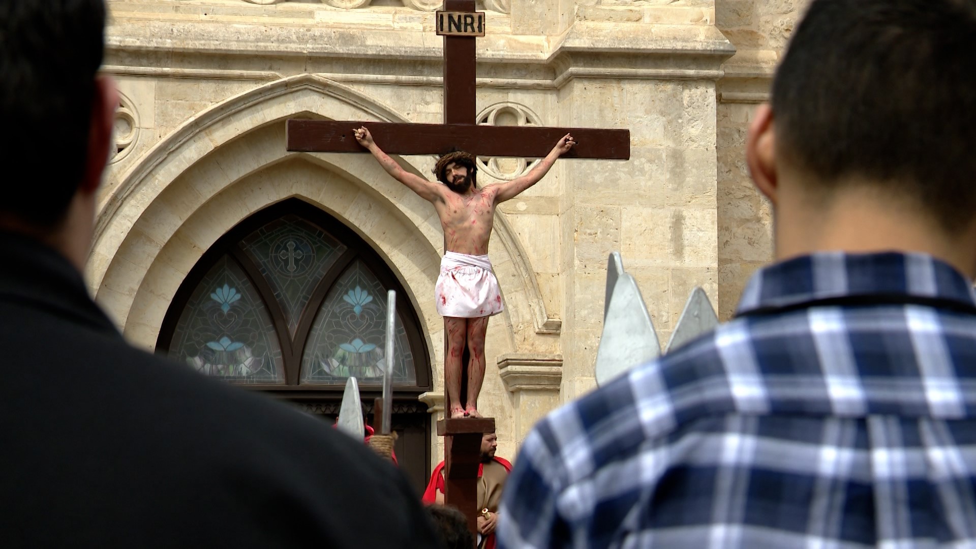 The Passion Of The Christ Behind The Scenes Meet the all-volunteer cast of The Passion of Christ re-enactment