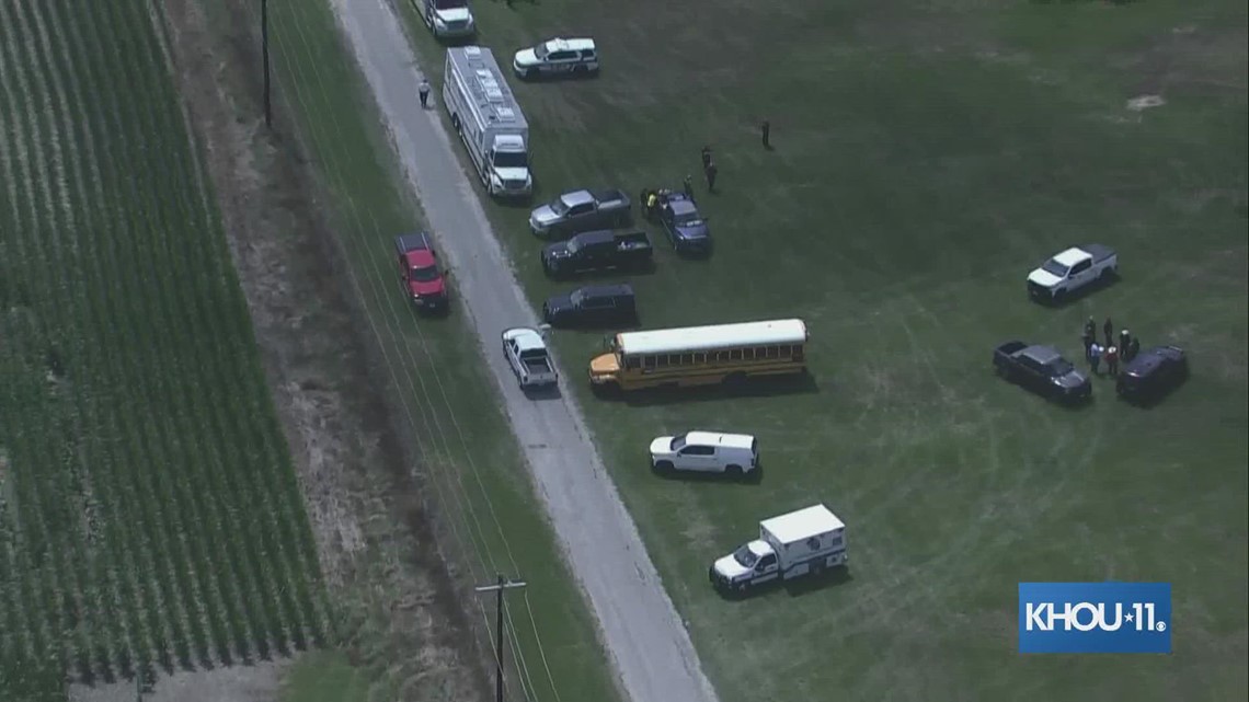 Dozens of migrants found in box truck in Jackson County, Texas - Vimarsana News