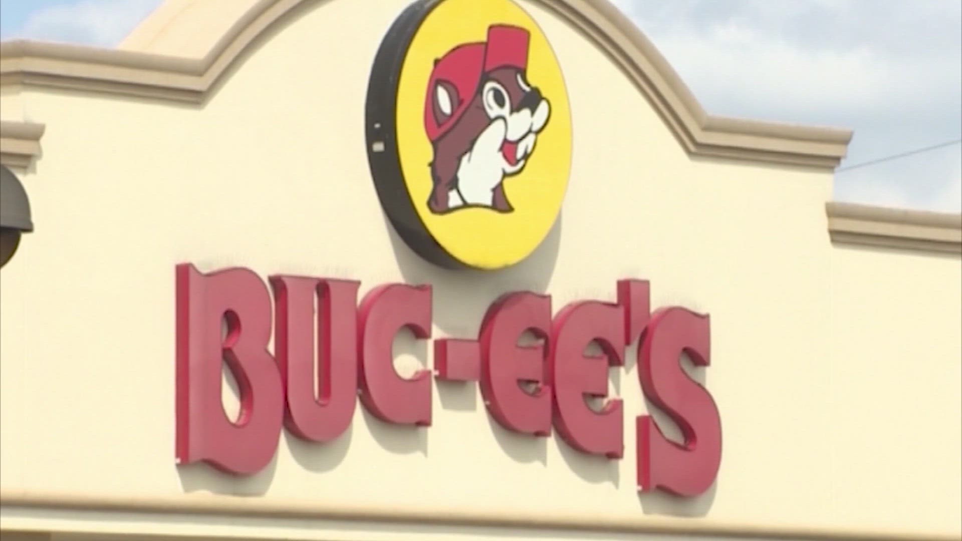 A finance website hired a Buc-ee's taste-tester to build a food guide for first-time visitors and for long- time visitors who may be stuck in their ways.