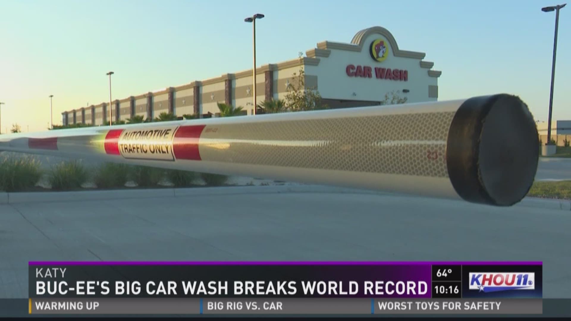 Everything is bigger in Texas, so it's no surprise the super-sized car wash at Buc-ee's landed in the record books.