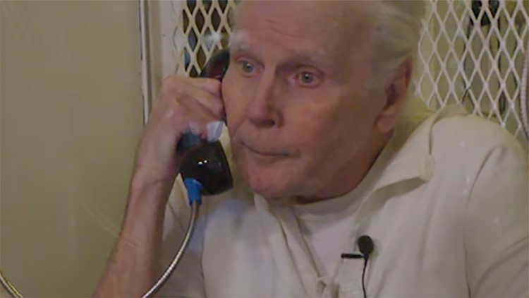 Interview with a death row inmate | Awaiting execution, Carl Wayne Buntion talks to KHOU 11 News