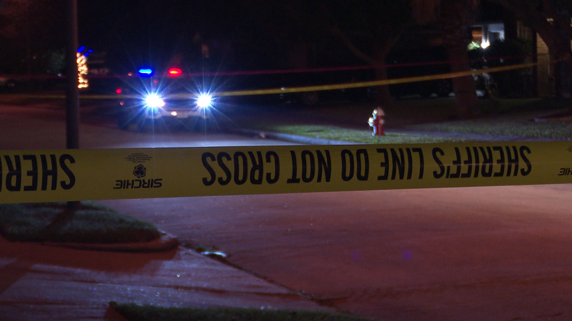 1 injured in shooting outside home near Katy, deputies say ...