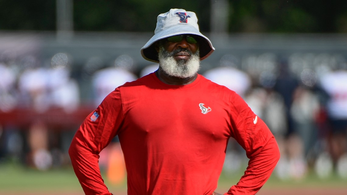 Lovie Smith named Texans' next head coach