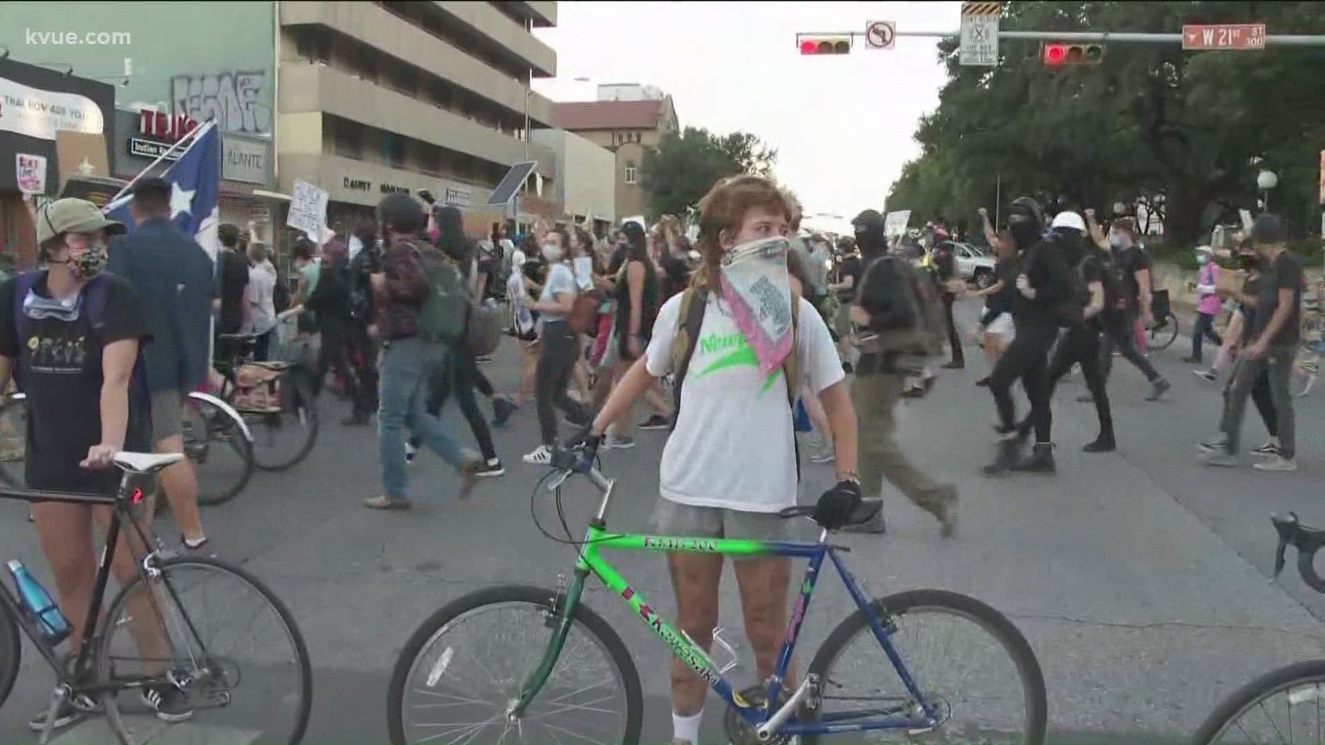 Protests continued in Downtown Austin on Saturday night, a week after a deadly shooting.