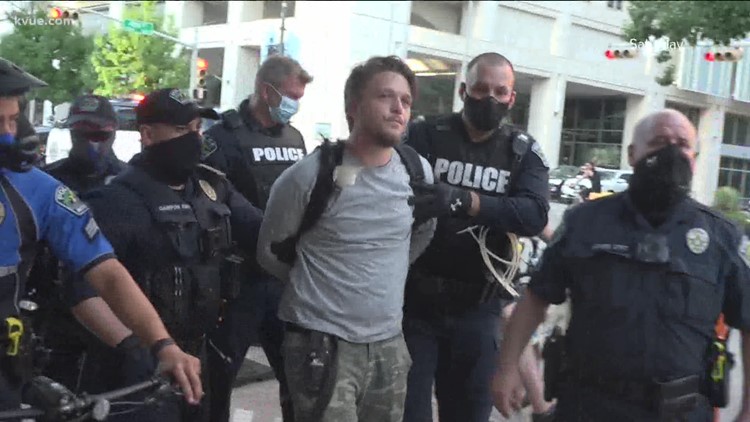 40 arrested during Austin weekend protests, more protesters calling for their release