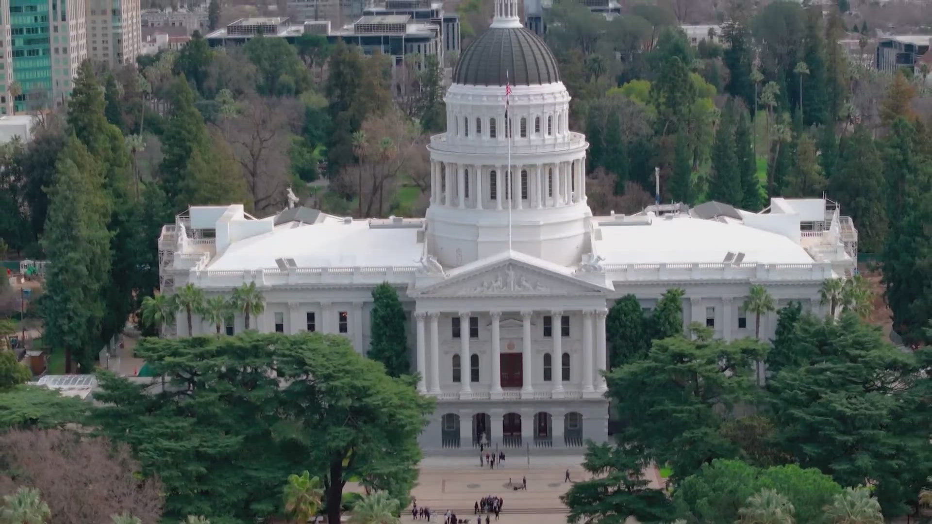 Political experts say it may be too early to tell as ballots continue to be counted. 