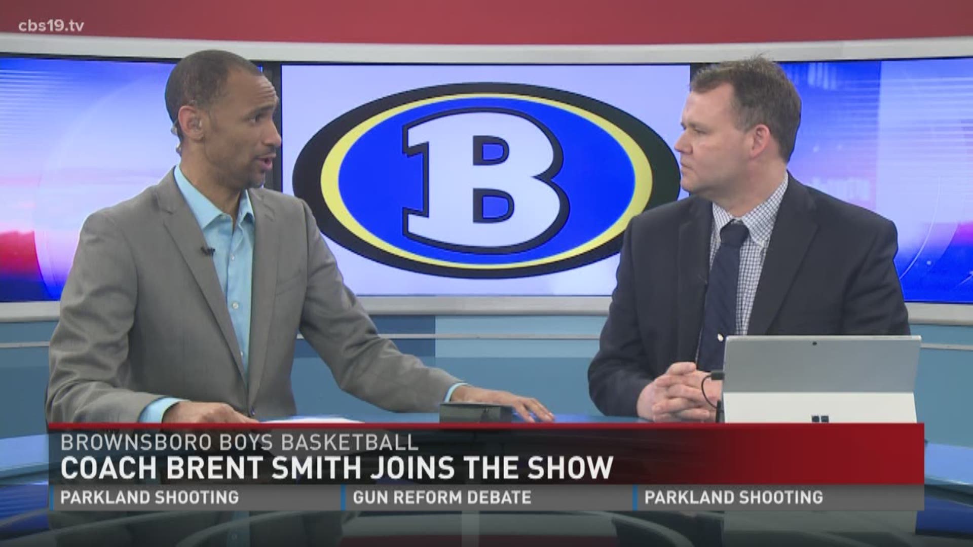 Brownsboro Boys basketball coach Brent Smith joins the show.