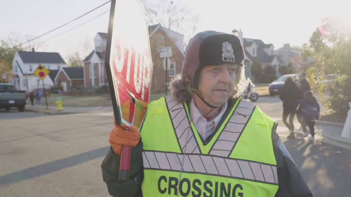 Community gives back to school crossing guard