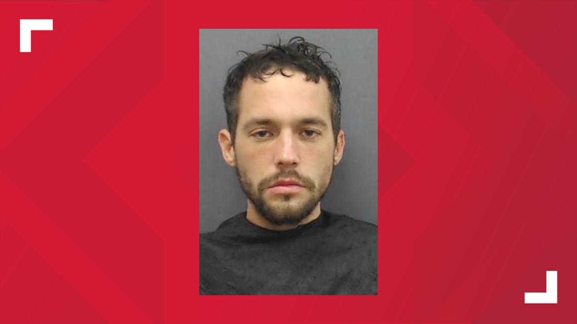 30-year-old man charged with biting officer, resisting arrest | cbs19.tv