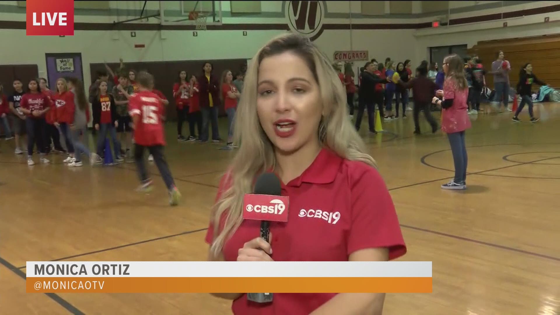 Chiefs Day: Holloway Elementary P.E. Class