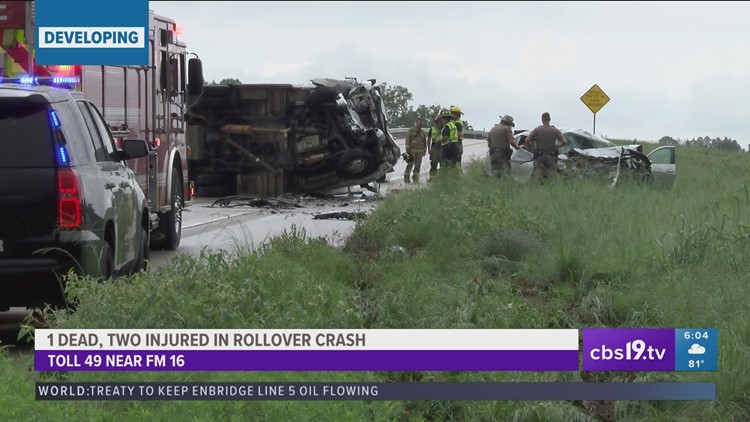 DPS: 1 dead, ambulance crew treated for minor injuries after major crash closes portion of Toll 49