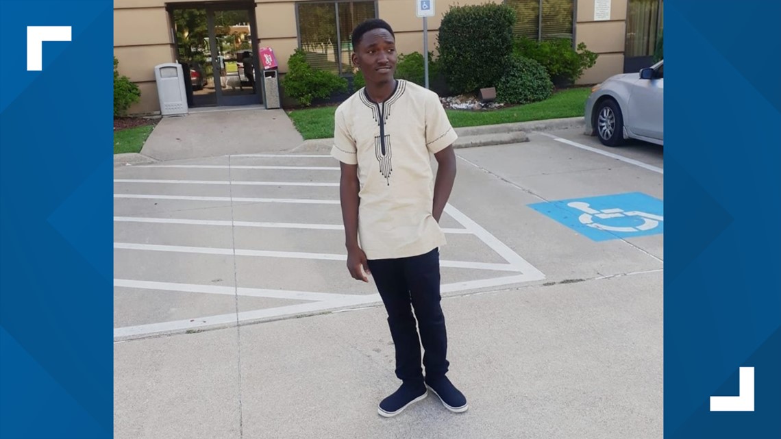 TOP 19 OFFICIALS 19yearold man dies following incident at Splash