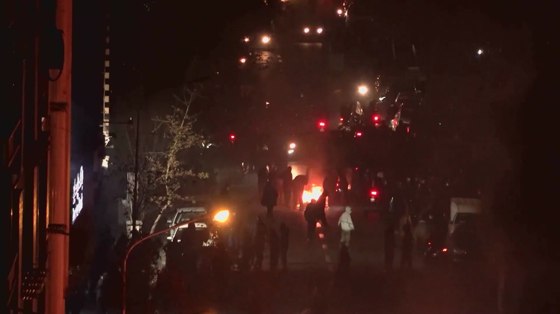 Death toll from Iranian protests surpasses 2000, activists say