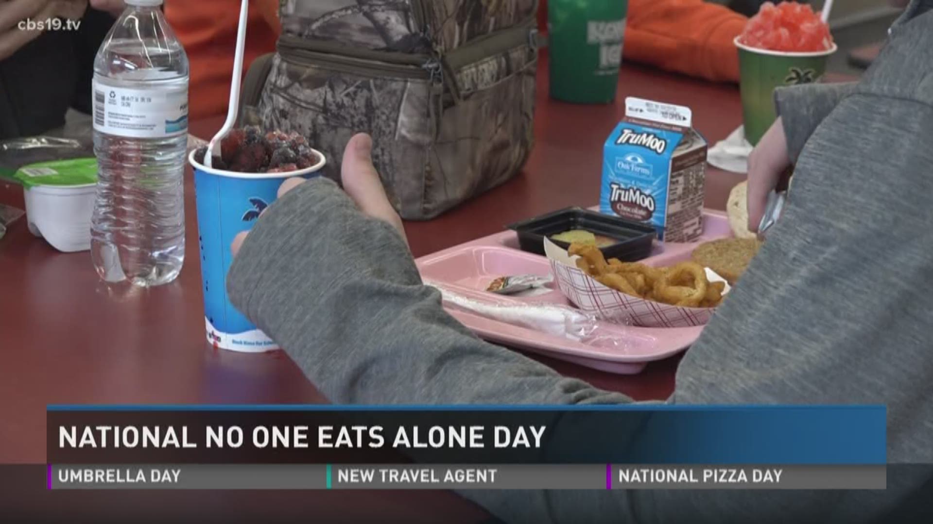 Arp junior high school participated in no one eats alone day