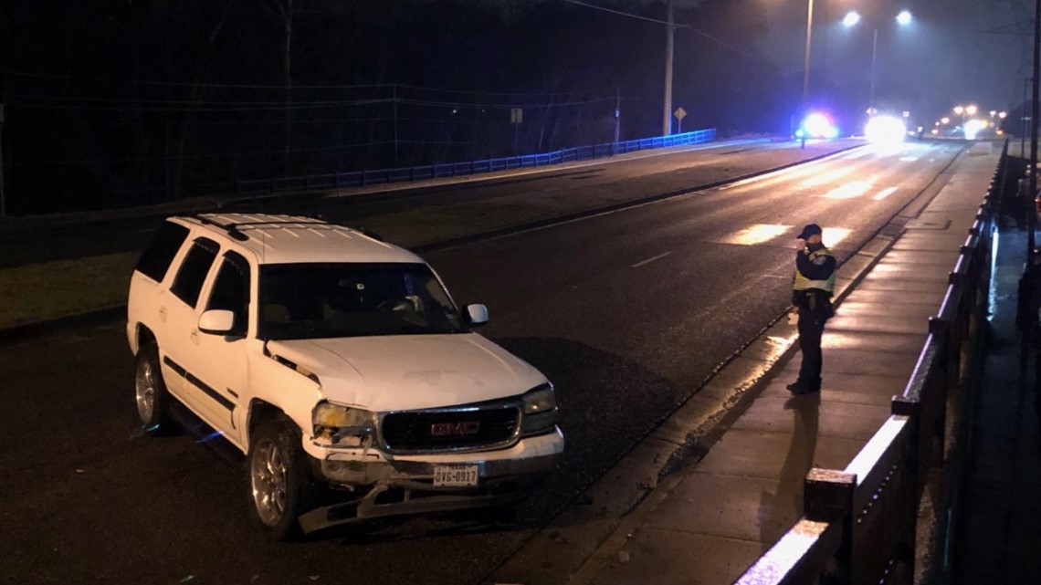 Bridge over W. Mud Creek on S. Broadway/W. Grande Blvd. blocked after vehicle loses control due to icy road - Vimarsana News
