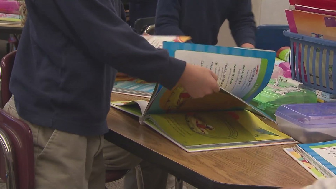 Federal appeals court allows Iowa to enforce education law restricting LGBTQ topics