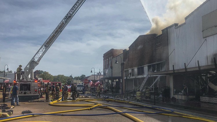 Multiple units responding to structure fire in Atlanta, Texas | cbs19.tv