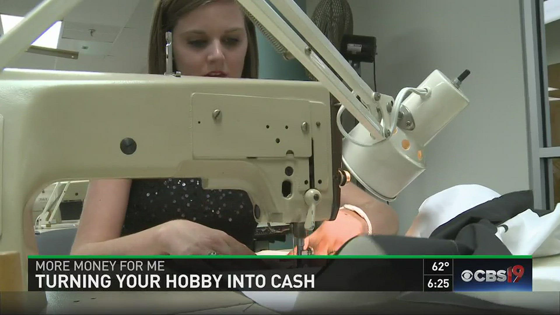 John Anderson talks with a Kent State University student who found a way to market her hobby into a thriving business.