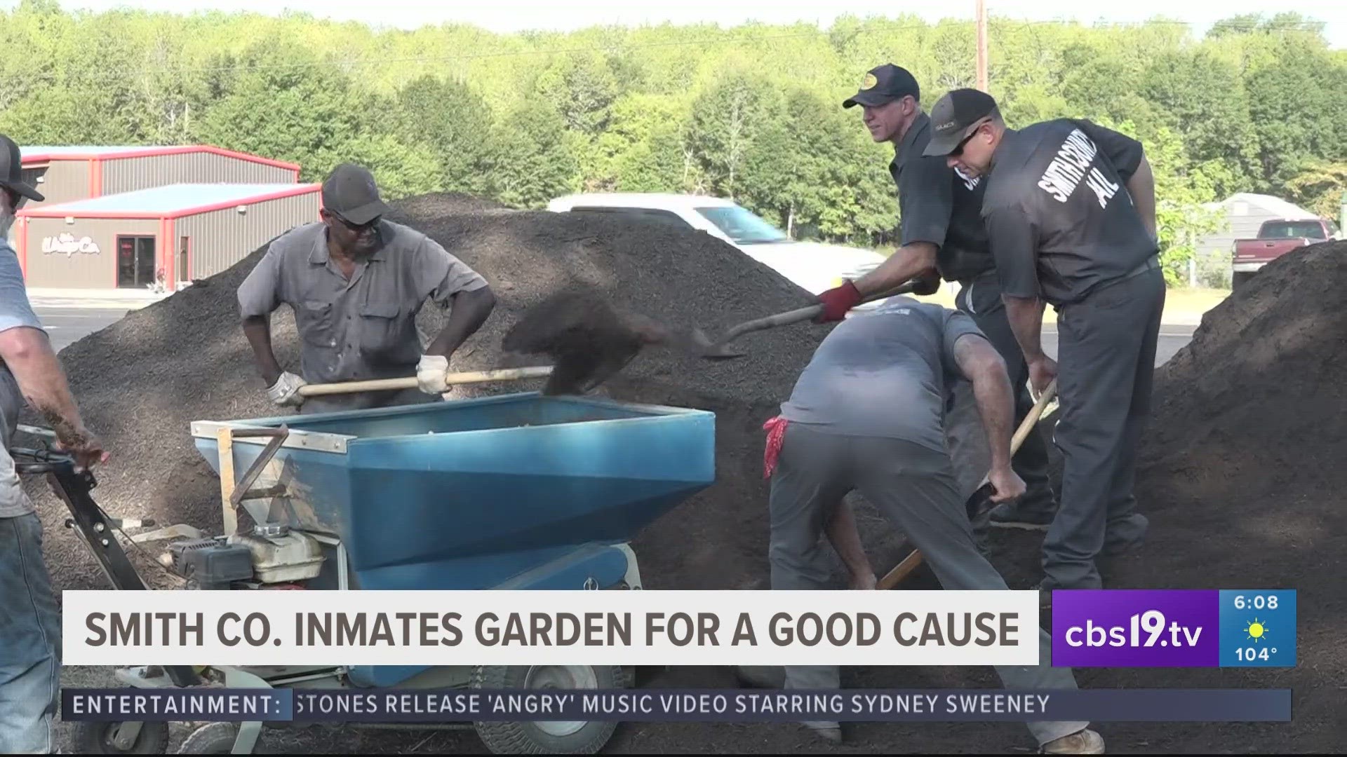 Smith co. jail inmates garden and give back