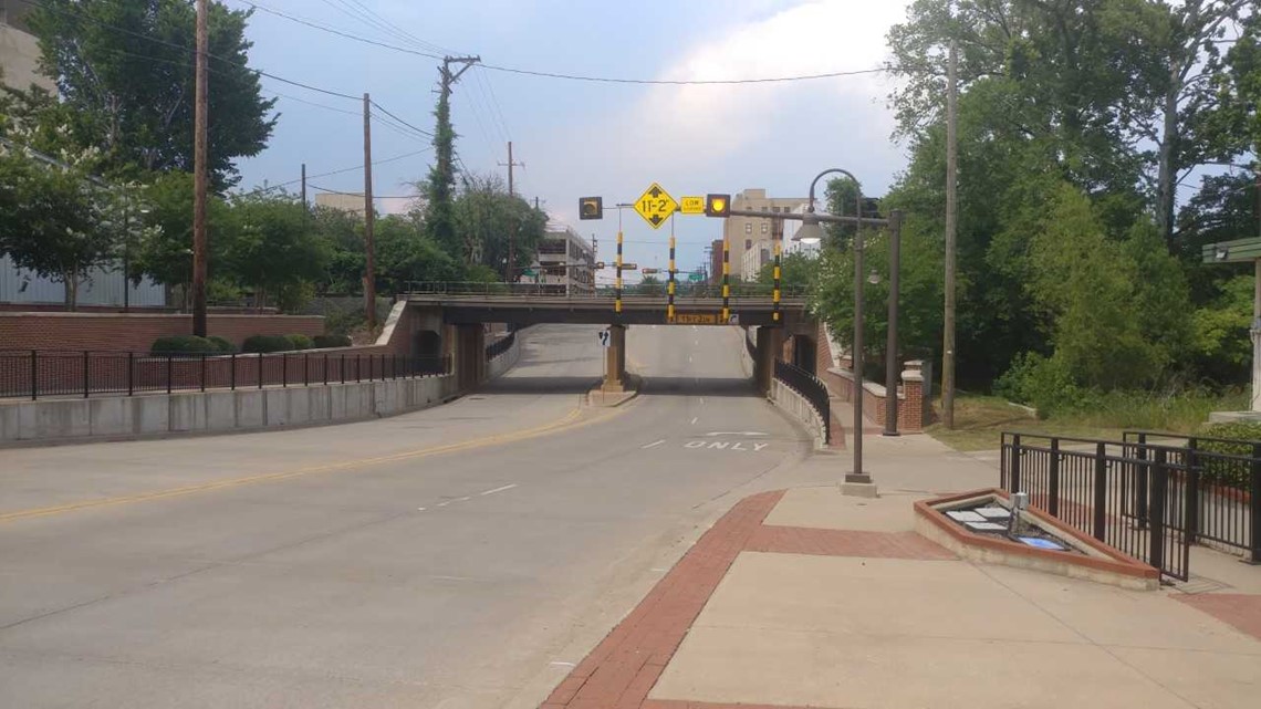 'It happened again...' Truck gets stuck under Longview's Green Street