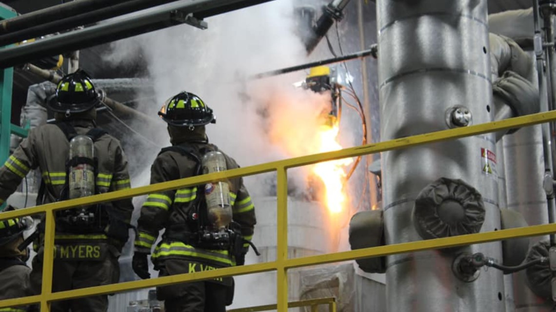 Officials investigating after fire breaks out at Tyler plastics plant