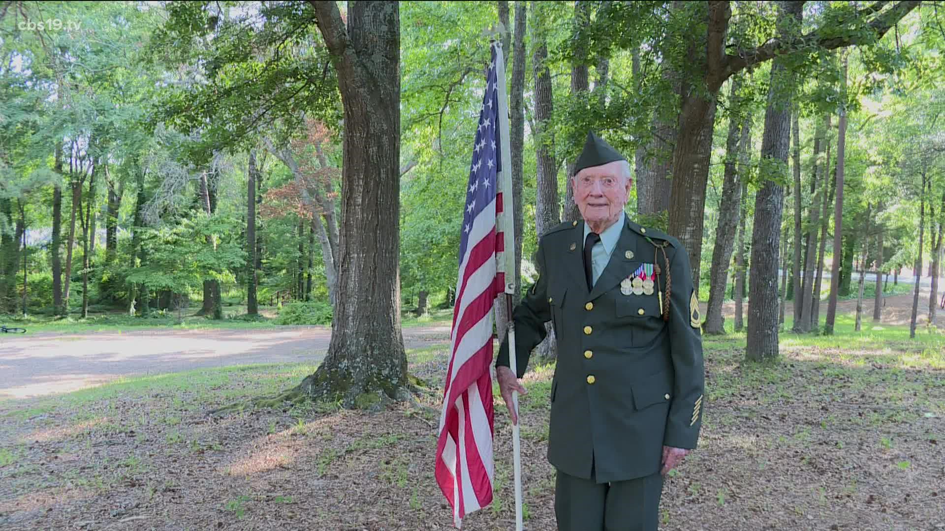 Dr. Jack Hetzel, 100, says "if I was called to active duty I'd say 'Yes sir. I'll be there.'"