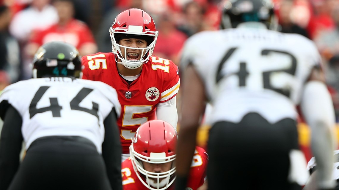 NFL Patrick Mahomes tomato sauce ketchup for life, NFL touchdown record, 57  touchdowns offer