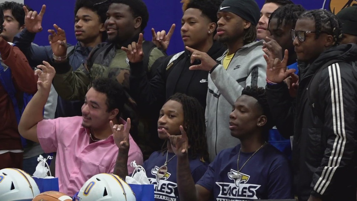 Texarkana A&M University signs 35 East Texans for school's first ever football team