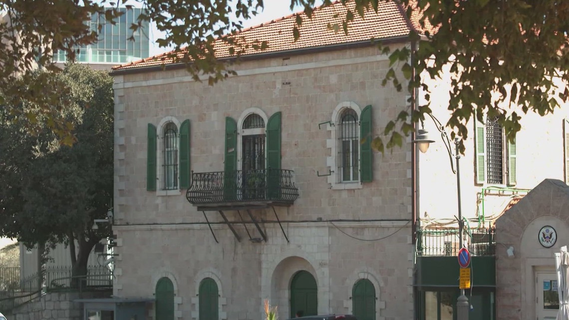 US urges some embassy staff to leave Israel amid rising tensions