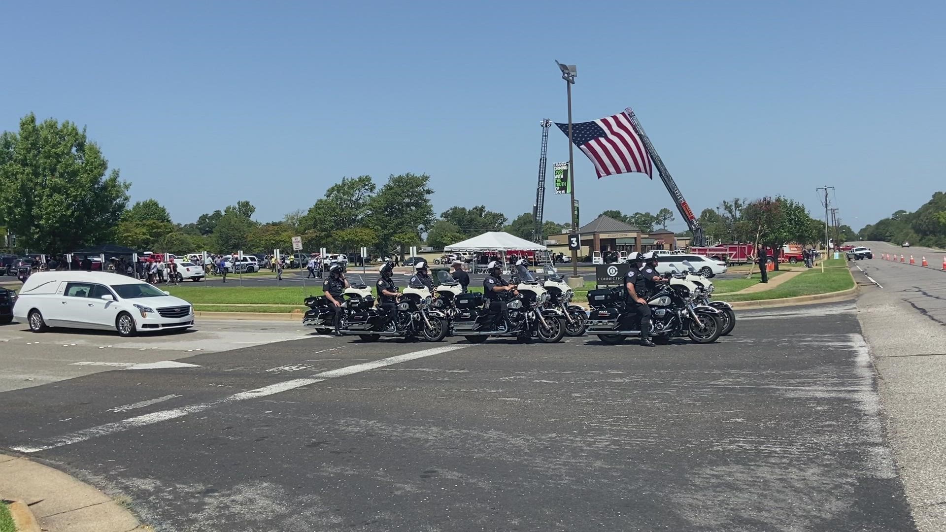 Officials lead procession for Smith County Deputy Bustos' funeral service