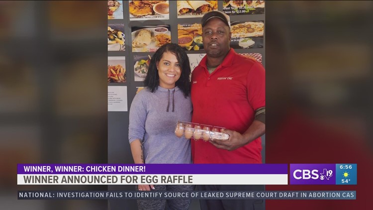 Owner of East Texas restaurant pulls out lucky winner in egg raffle