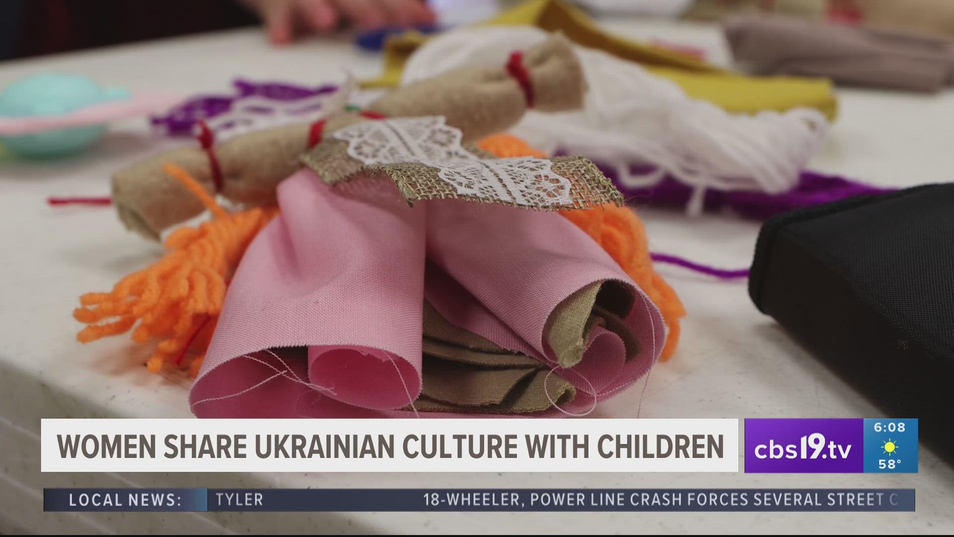 Two Ukrainian women are teaching children how to make traditional dolls, and celebrate the meaning behind them.
