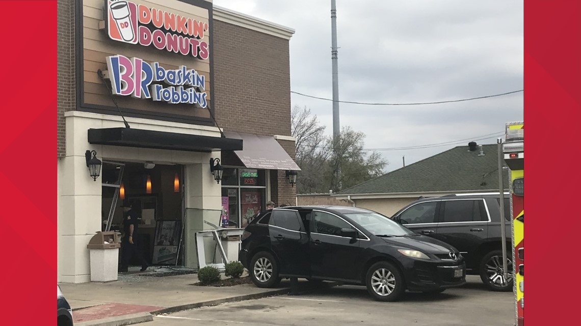 1 person injured after vehicle crashes into Dunkin' Donuts in Tyler ...