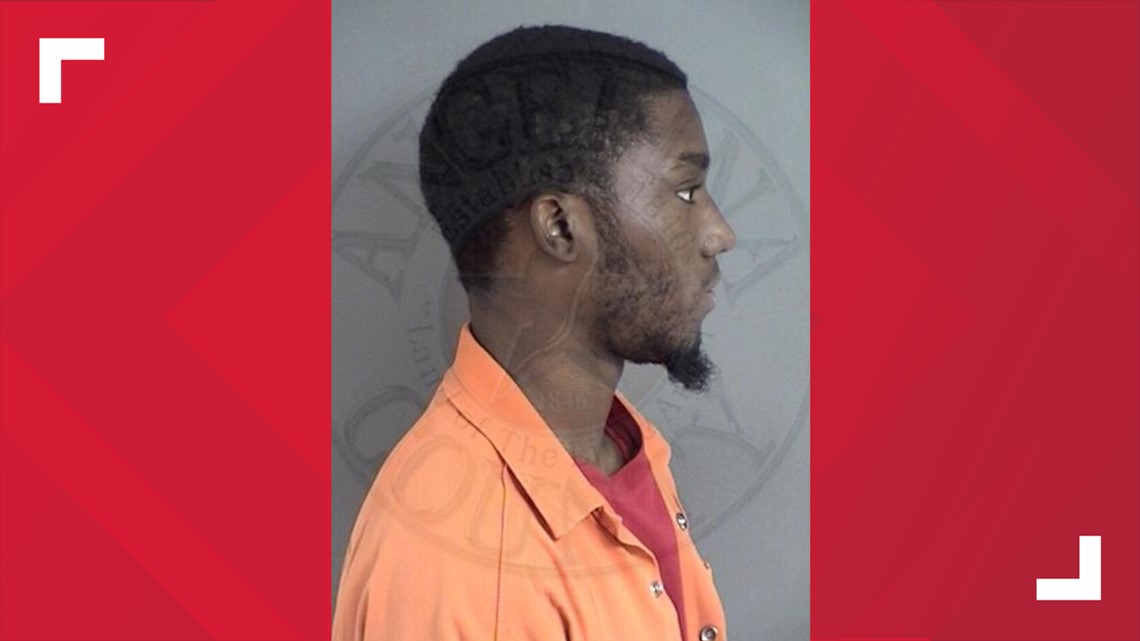 Suspect arrested after Wednesday night robbery of Lufkin restaurant