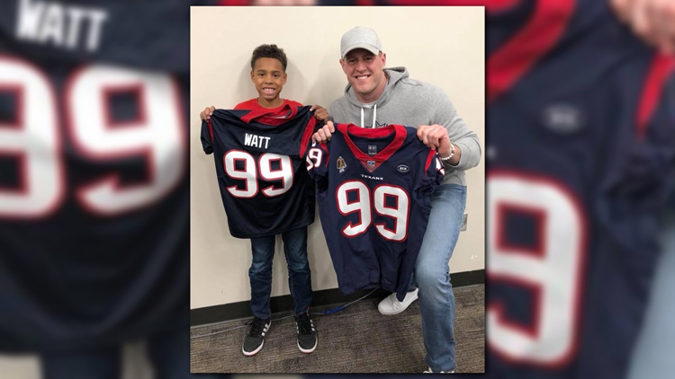 JJ Watt gifts real jersey to student who wore homemade one to school -  ABC30 Fresno