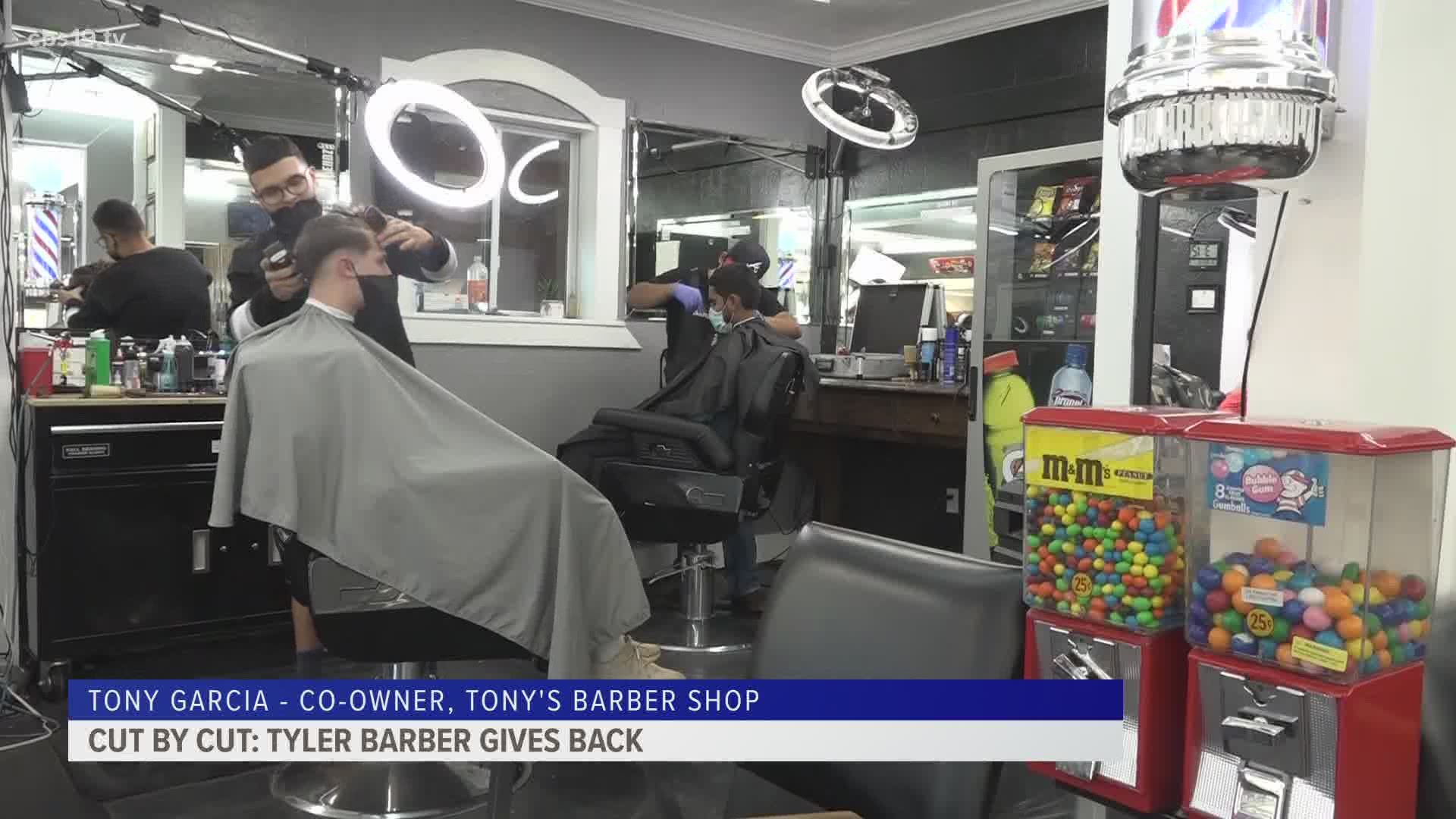 Celebrating Hispanic Heritage: Tyler barber gives back to community with  haircuts | cbs19.tv