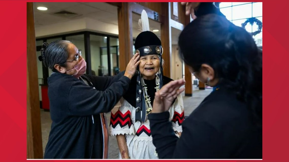 Texas’ AlabamaCoushatta tribe elects first female chief cbs19.tv