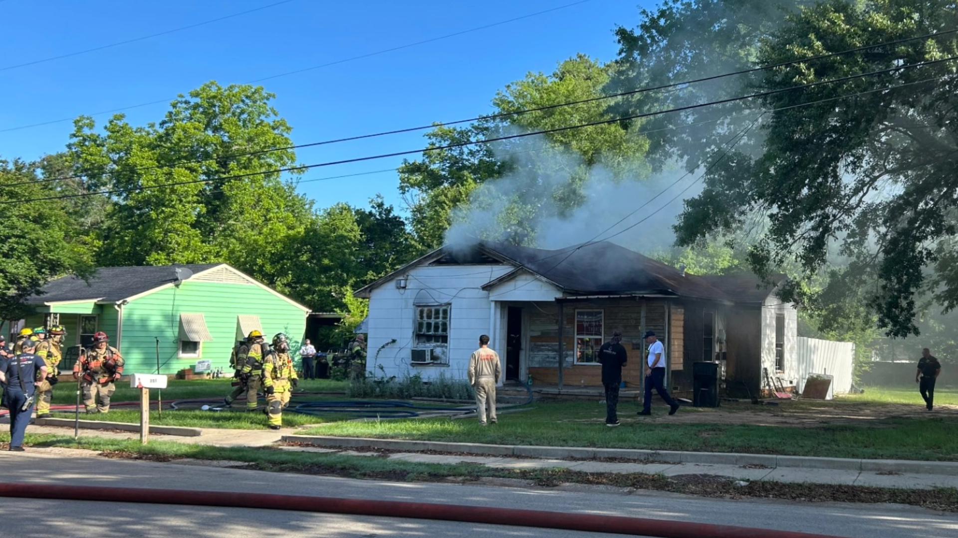 Longview firefighters control house fire on Marion Drive | cbs19.tv