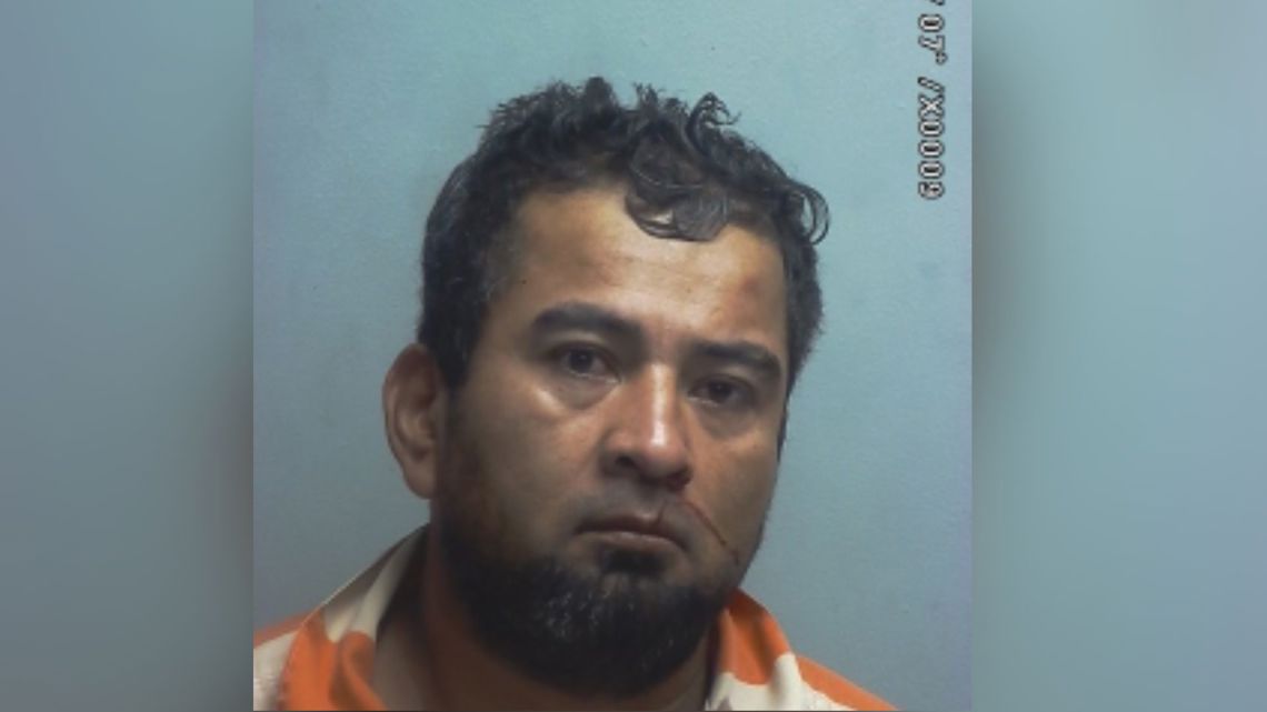 East Texas man charged with murder in Nacogdoches stabbing | cbs19.tv