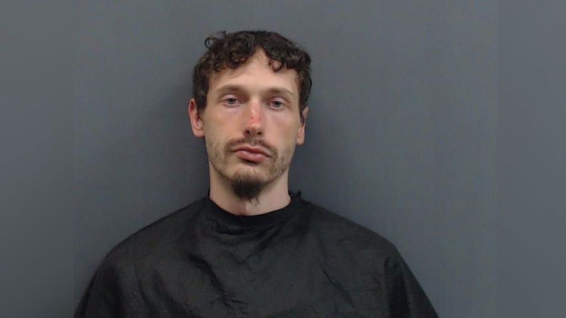 In letters, suspect in 2024 homicide of Longview Taco Bell employee ...