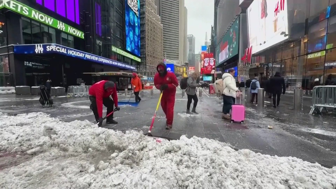 Hundreds of flights canceled as piles of snow blanketed Northeast ...