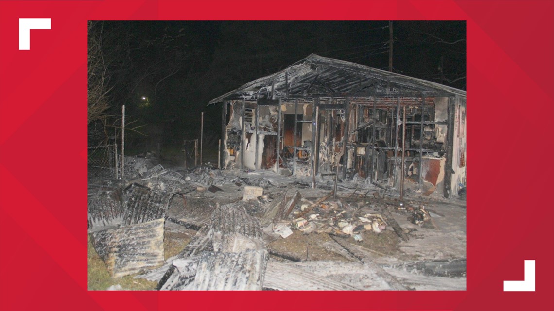 Several fire crews respond to house fire that injured 2 in Tyler | cbs19.tv