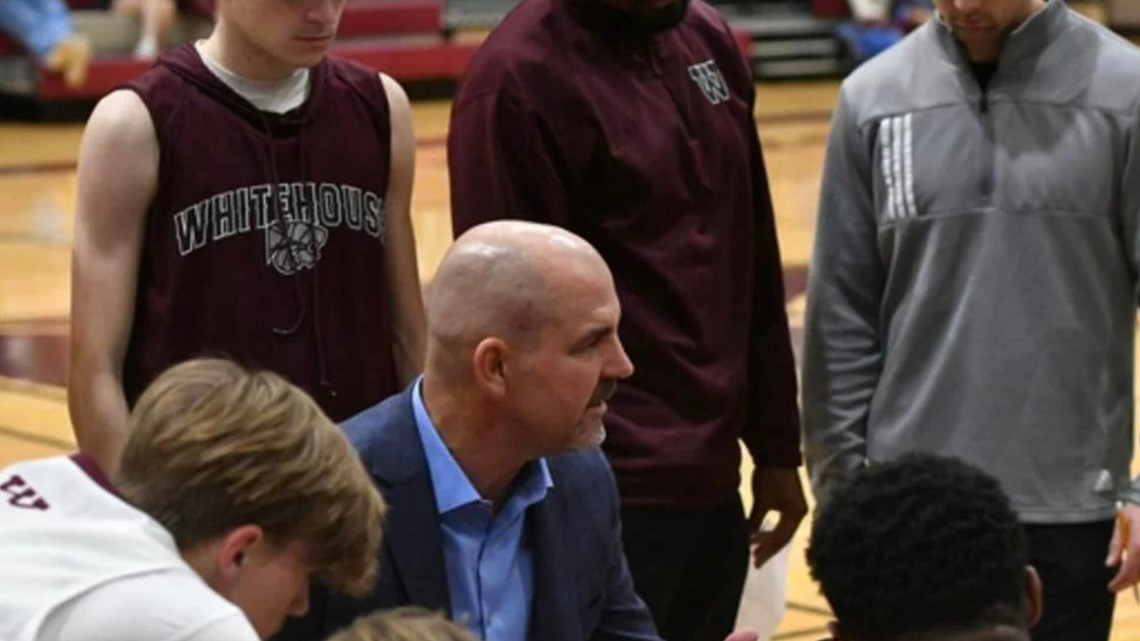 Whitehouse boys basketball coach Michael Ostlund retiring from coaching