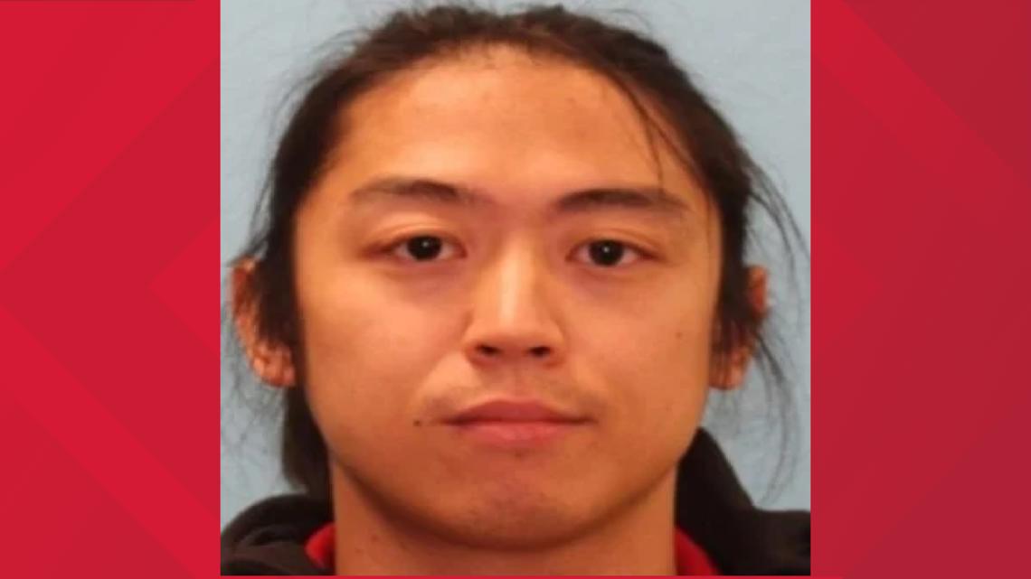 Military veteran wanted in ICE ambush at detention facility